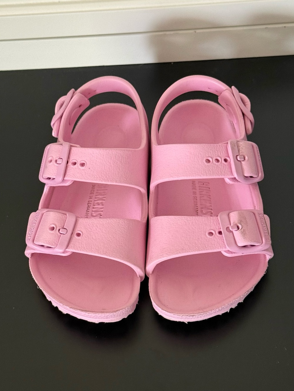 Birkenstock Milano EVA Toddler Size 26 (8-8.5) Buckle Sandal Light Pink